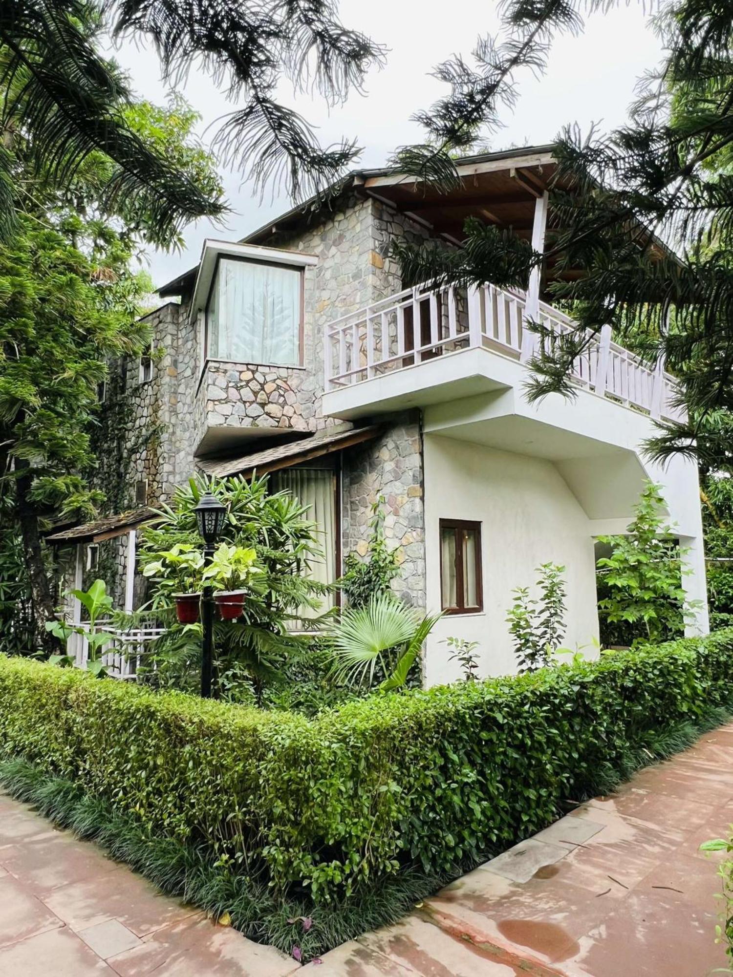 Dhikuli Wood Castle Spa & Resort מראה חיצוני תמונה