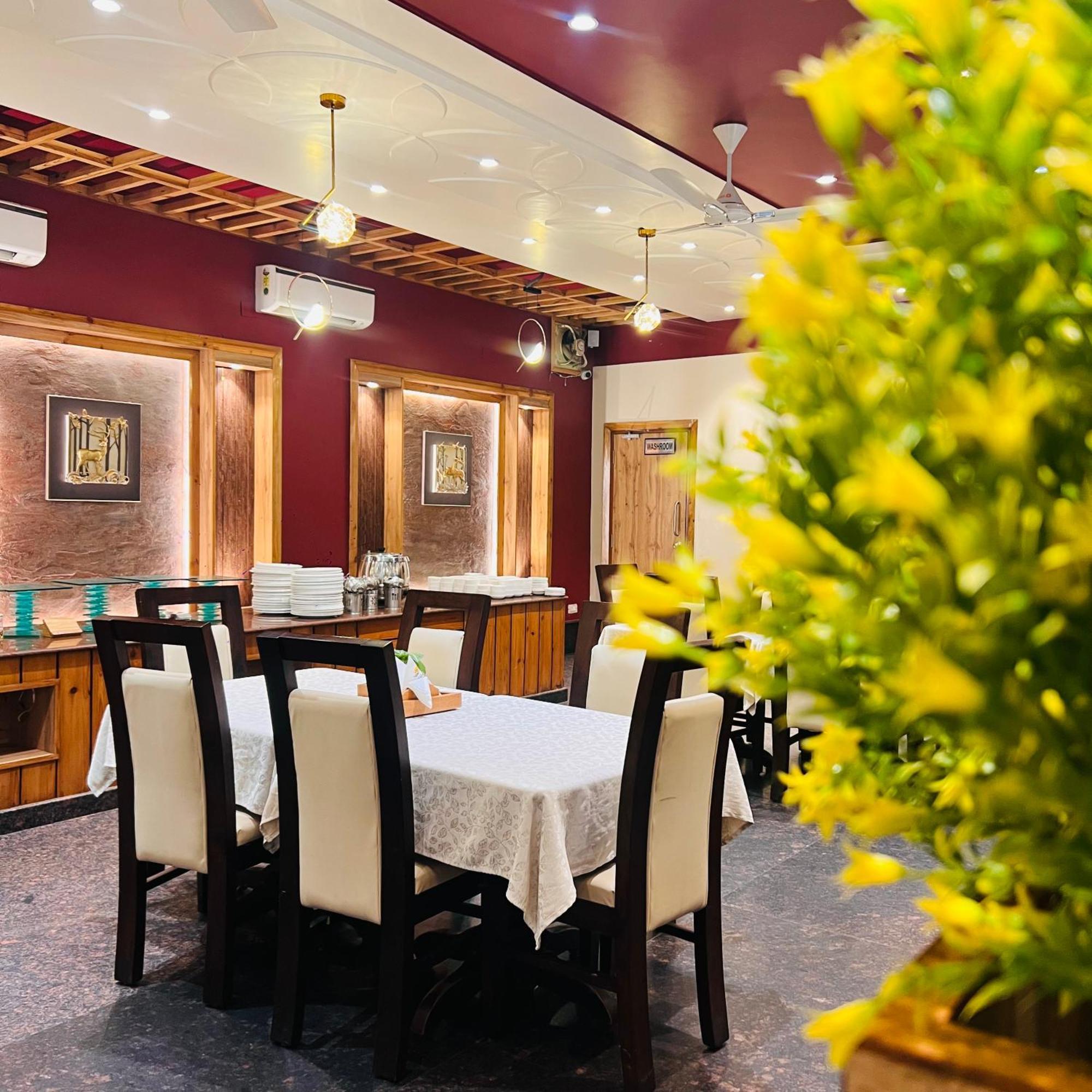 Dhikuli Wood Castle Spa & Resort מראה חיצוני תמונה